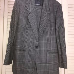 Ladies Professional / Business Skirt Suit